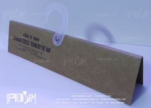Bảng treo mẫu vải, hanger giấy móc vải giấy tái chế Kraft